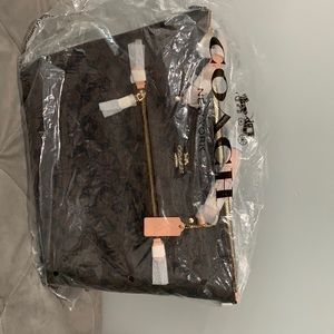 Brand new coach tote